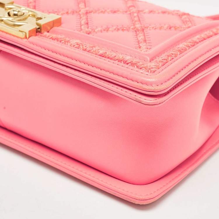Pre Owned Chanel Pink Stitch Quilted Leather Medium Boy Flap Bag