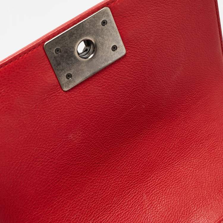 Pre Owned Chanel Red Double Stitch Leather Small Boy Flap Bag