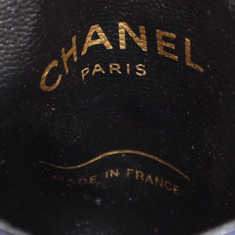 Pre Owned Chanel Blue Quilted Jersey Chain Pouch