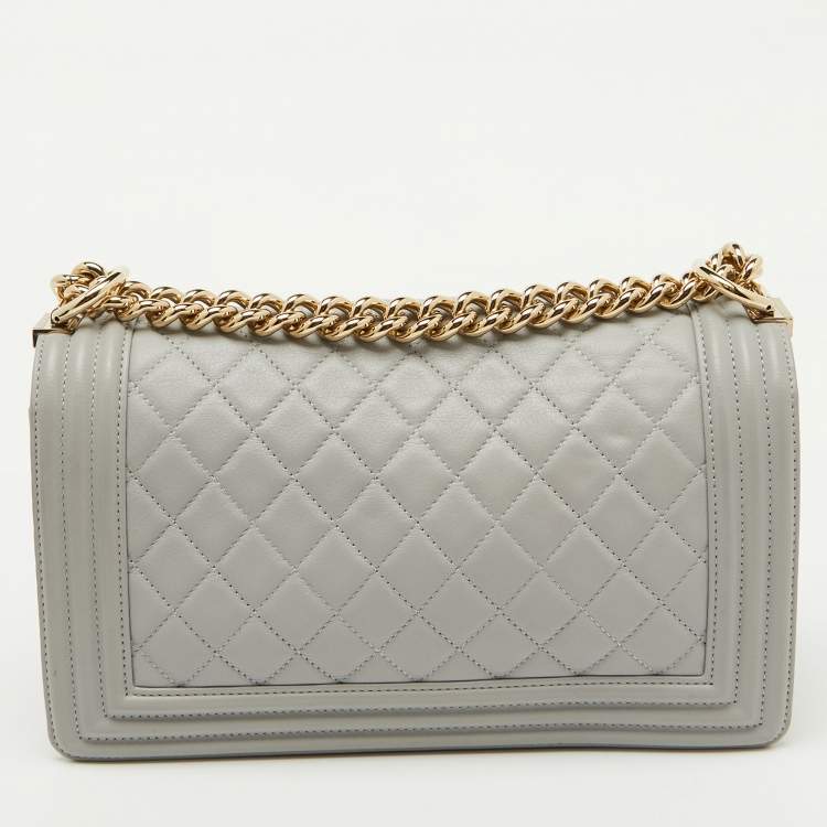 Pre Owned Chanel Grey Quilted Leather Medium Boy Flap Bag