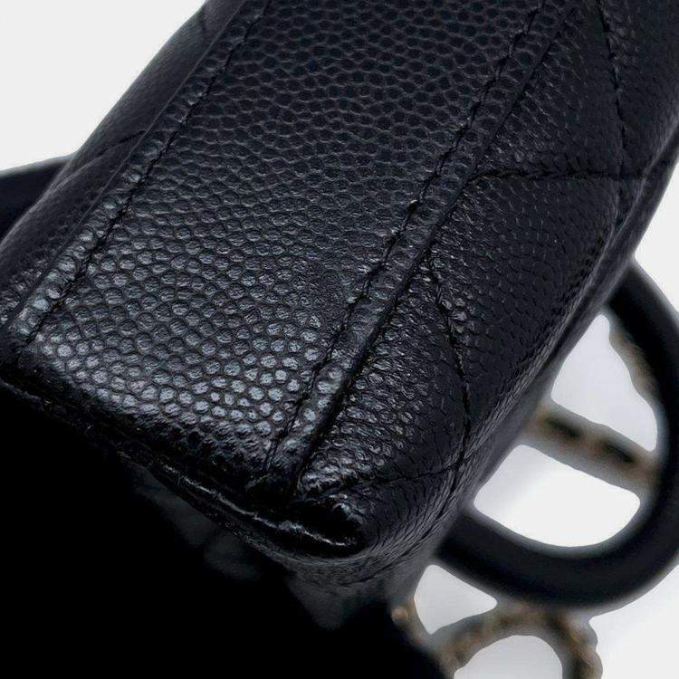 Pre Owned Chanel Black Caviar Leather Coco Handle Bag 
