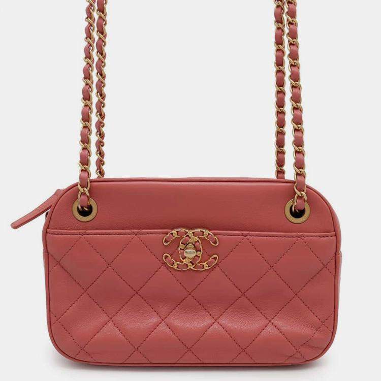 Pre Owned Chanel Pink Lambskin Leather Camera Shoulder Bag