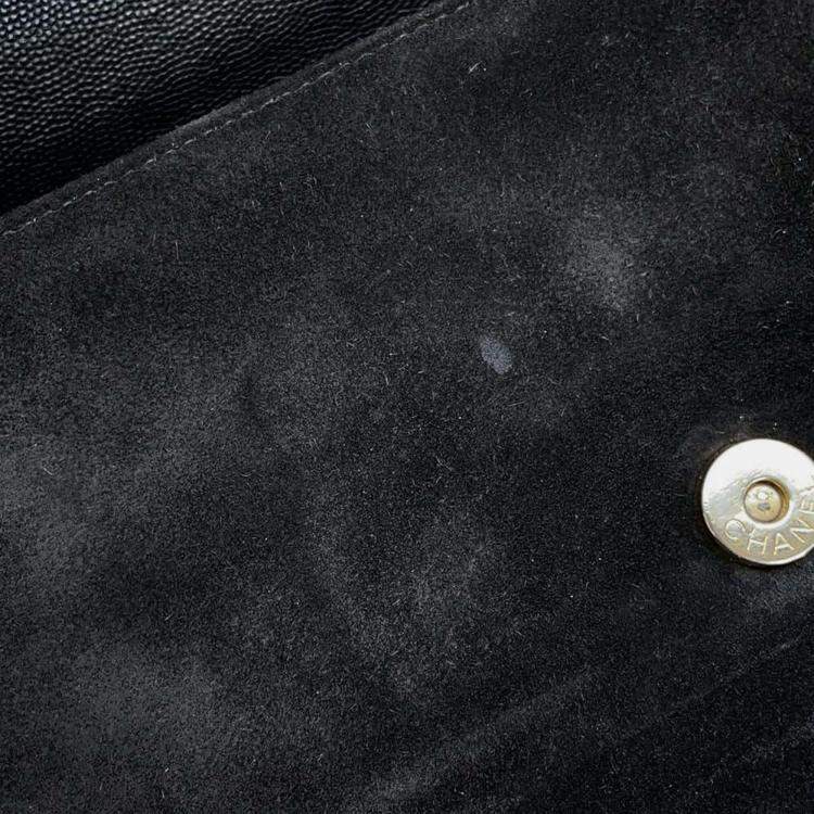 Pre Owned Chanel Matelasse Cc Logo Chain Black Caviar Leather Suede Shoulder Bag