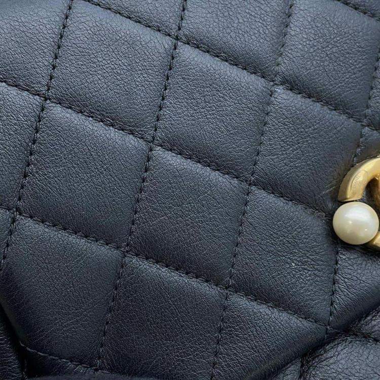 Pre Owned Chanel Black Calf Leather CC Pearl Shoulder Bag
