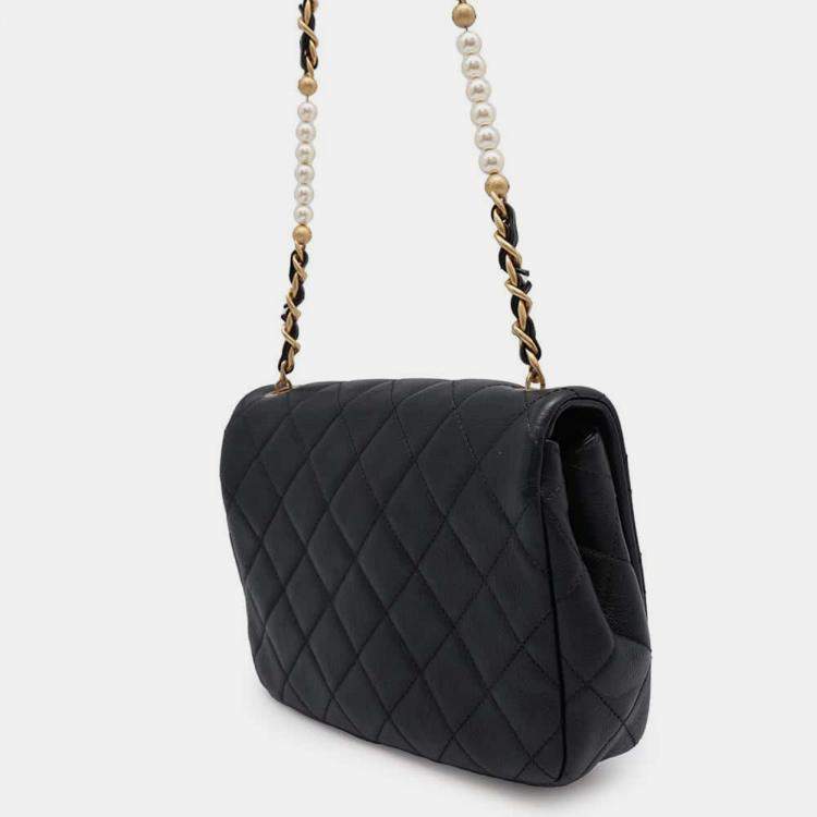 Pre Owned Chanel Black Calf Leather CC Pearl Shoulder Bag