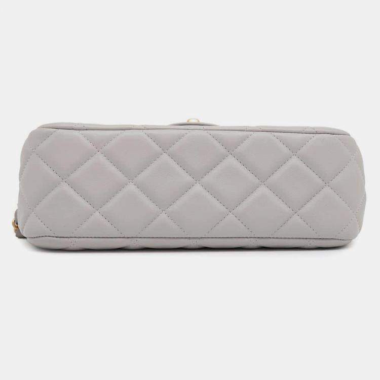 Pre Owned Chanel Matelasse Gray Lambskin Shoulder Bag