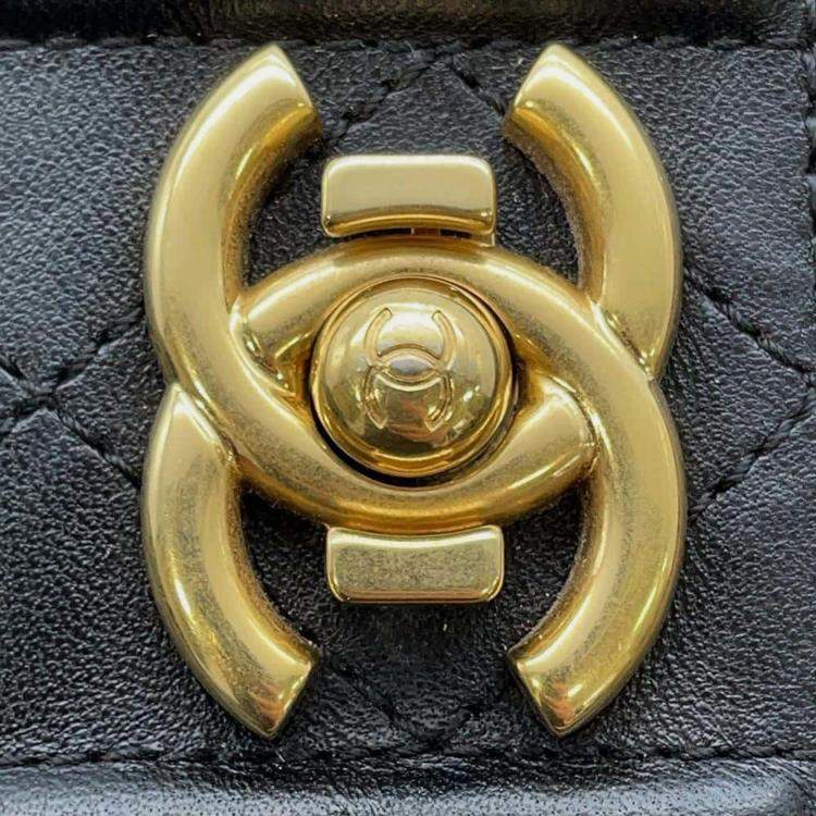 Pre Owned Chanel Matelasse Single Flap Chain Beige/Black Lambskin Shoulder Bag