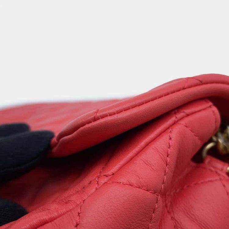 Pre Owned Chanel Red Lambskin Leather Flap Chain Shoulder Bag