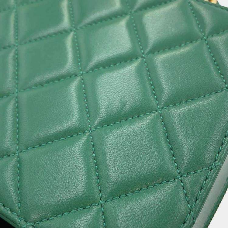 Pre Owned Chanel Green Lambskin Matelasse Vanity Chain Shoulder Bag