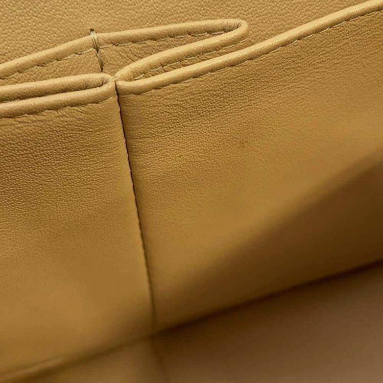 Pre Owned Chanel Beige Caviar Leather Double Flap Shoulder Bag 
