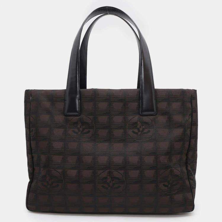 Pre Owned Chanel Brown/Black Nylon Leather New Travel Line Tote Bag 