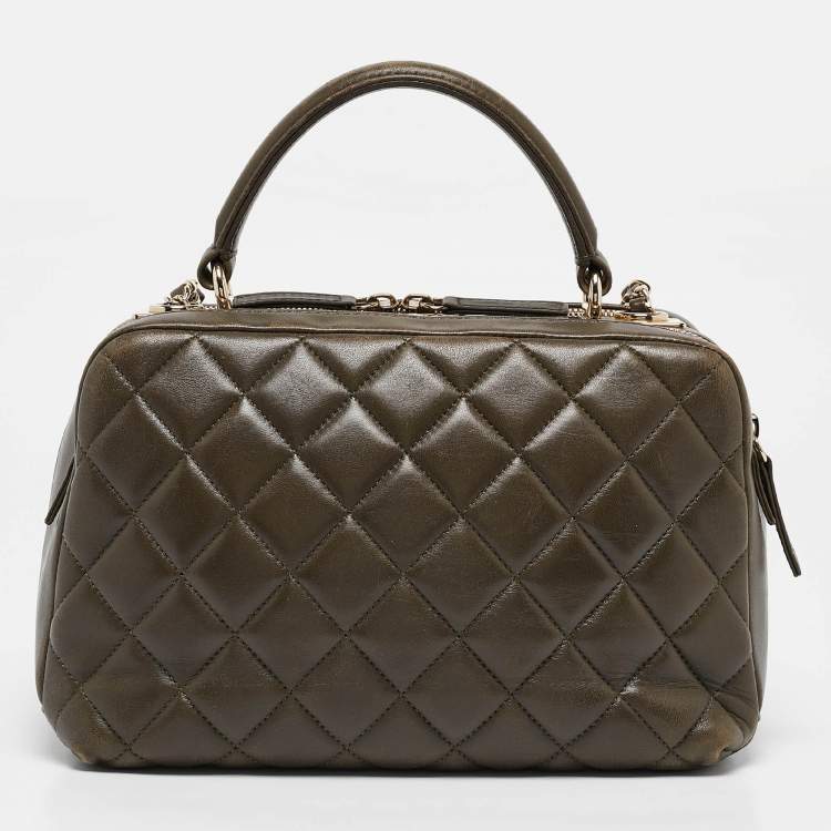 Pre Owned Chanel Green Quilted Leather Medium Trendy CC Bowling Bag