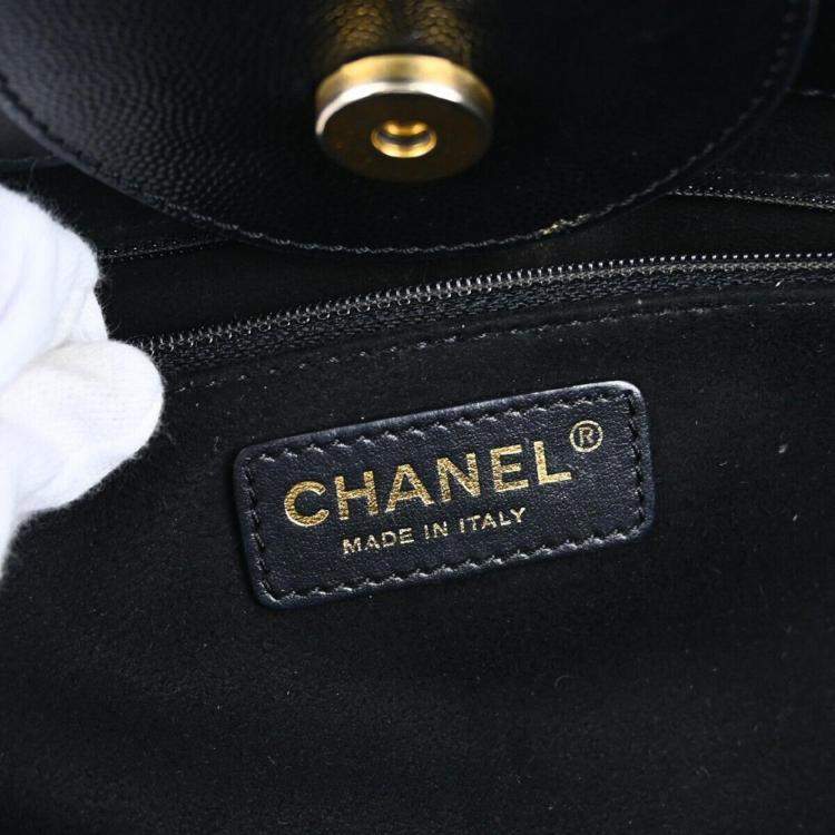 Pre Owned Chanel Black Calfskin Leather Small Deauville Tote Bag