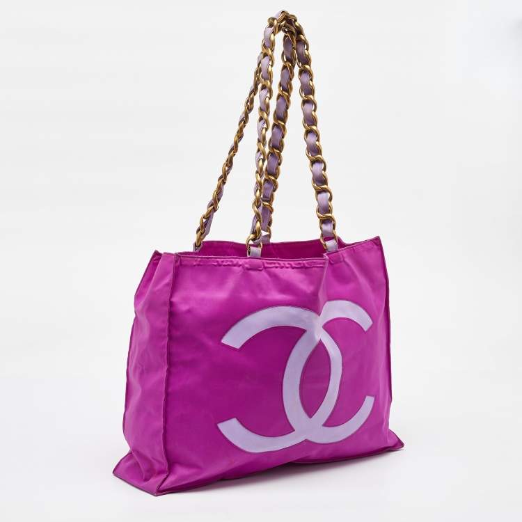 Pre Owned Chanel Pink Nylon Vintage CC Logo Shopper Tote