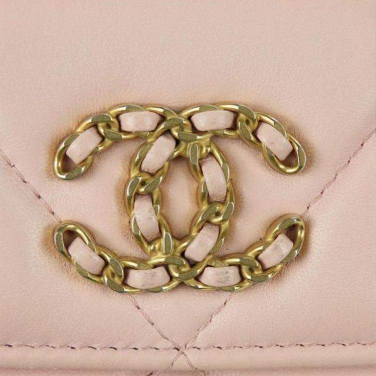 Pre Owned Chanel Shoulder Bag 19 Lambskin Pink Phone Chain Clutch