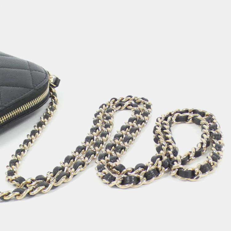 Pre Owned Chanel Black Caviar Quilted Classic Clutch With Chain 