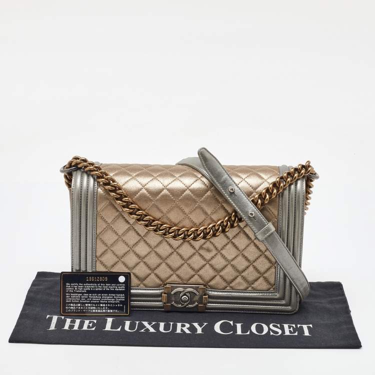 Pre Owned Chanel Gold/Silver Quilted Leather New Medium Boy Flap Bag