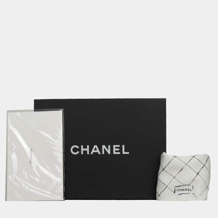 Pre Owned Chanel Red Quilted Lambskin Leather Jumbo Classic Double Flap Bag