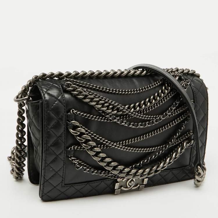 Pre Owned Chanel Black Leather Enchained New Medium Boy Flap Bag