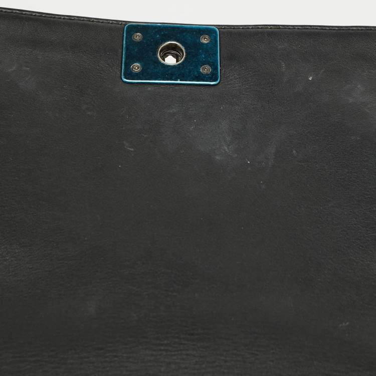 Pre Owned Chanel Black Leather Enchained New Medium Boy Flap Bag