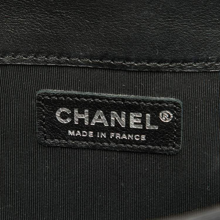 Pre Owned Chanel Black Leather Enchained New Medium Boy Flap Bag