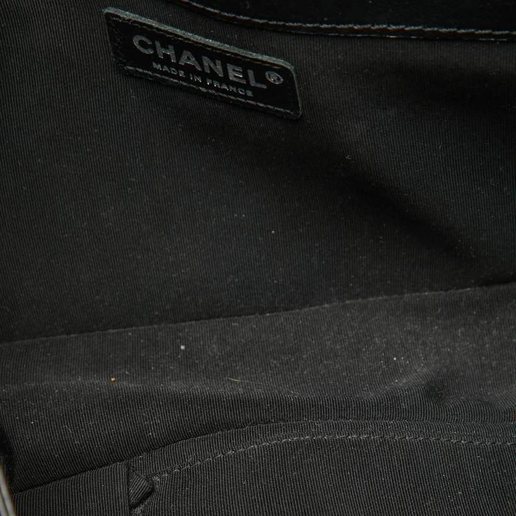 Pre Owned Chanel Black Leather Enchained New Medium Boy Flap Bag