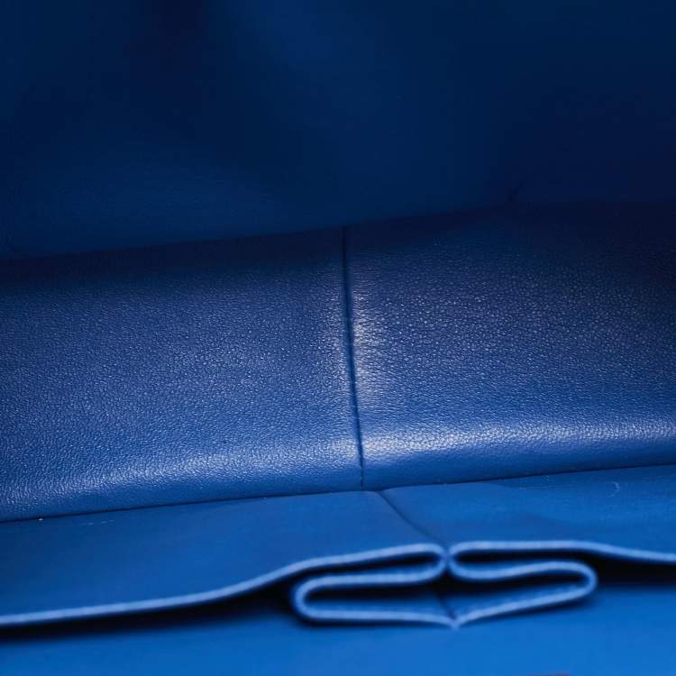 Pre Owned Chanel Blue Quilted Leather Jumbo Classic Double Flap Bag
