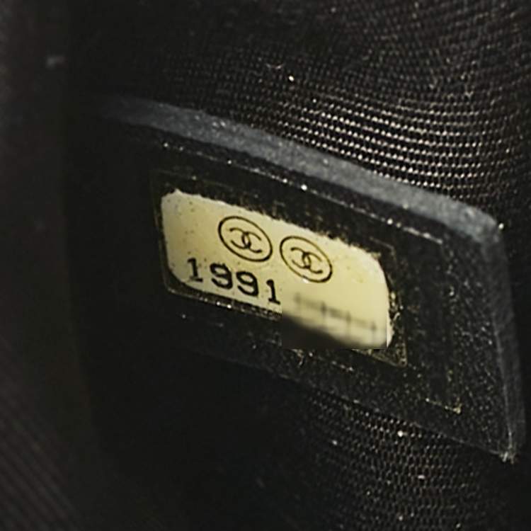 Pre Owned Chanel Black Caviar Leather Small Boy Flap Bag