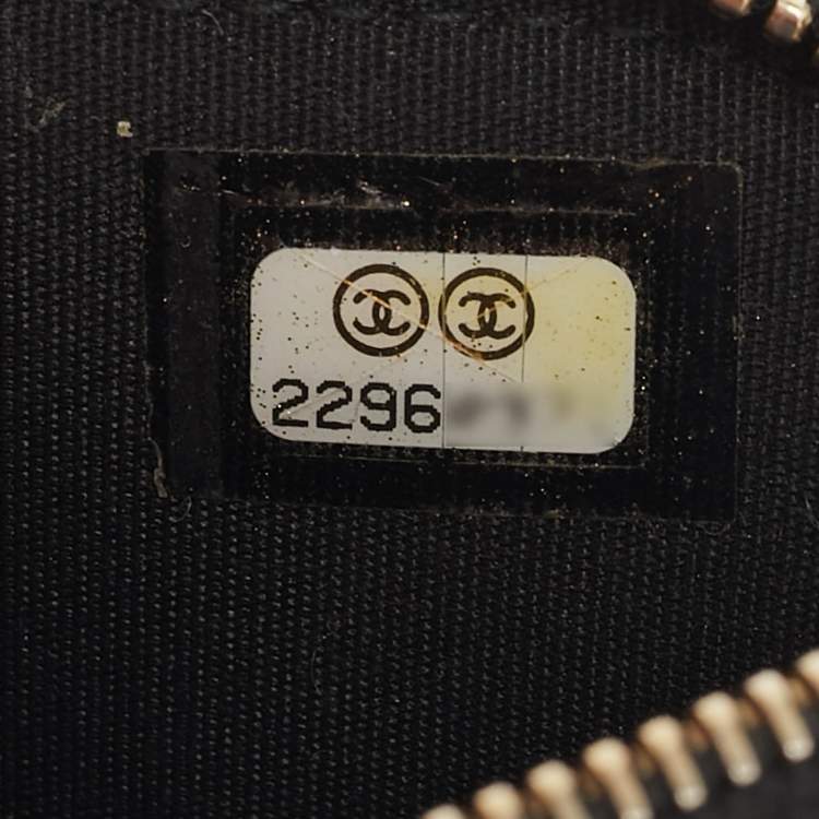 Pre Owned Chanel Black Quilted Leather Boy Double Zip Wallet On Chain