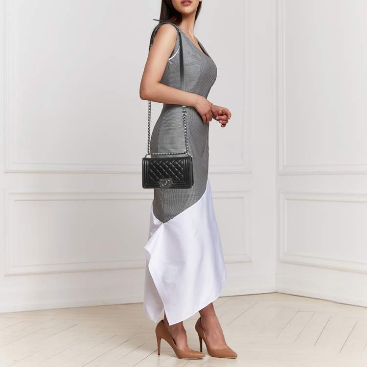 Pre Owned Chanel Black Quilted Leather Small Boy Flap Bag