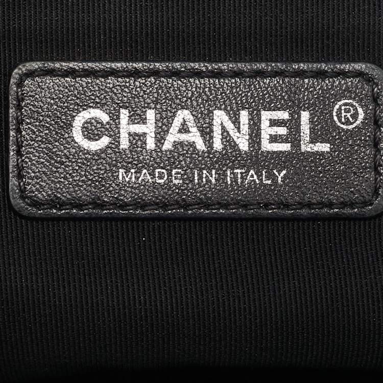 Pre Owned Chanel Black Quilted Leather Small Boy Flap Bag