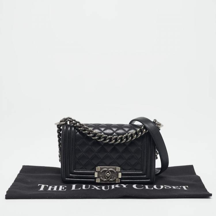 Pre Owned Chanel Black Quilted Leather Small Boy Flap Bag