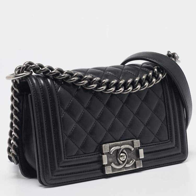 Pre Owned Chanel Black Quilted Leather Small Boy Flap Bag