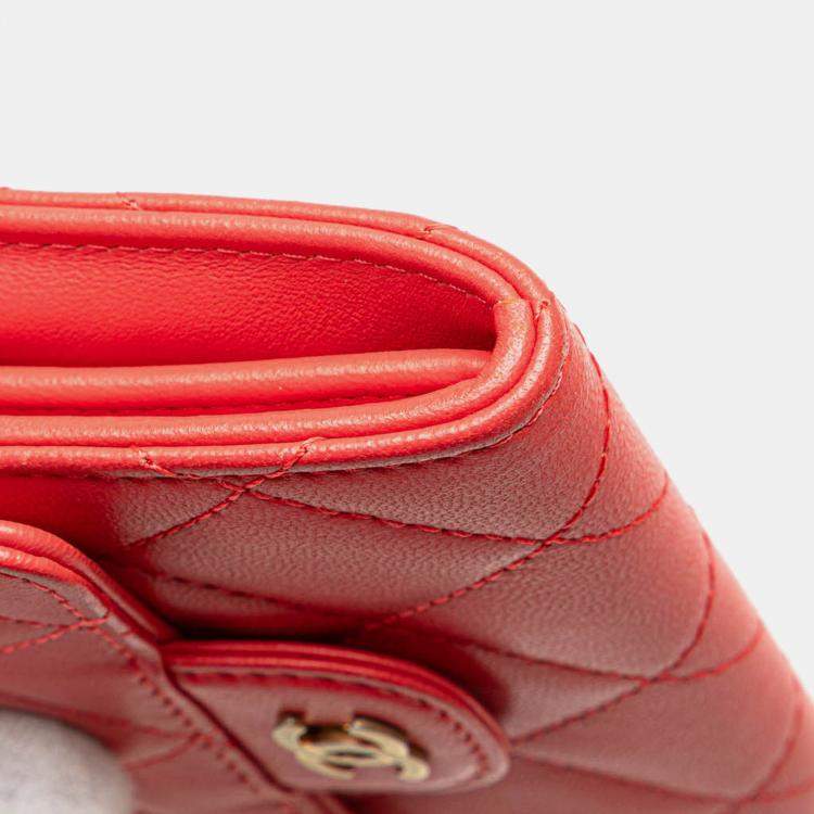 Pre Owned Chanel Red Quilted Lambskin Flap Card Holder on Chain