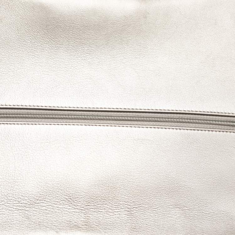 Pre Owned Chanel Grey Quilted Leather Maxi Classic Double Flap Bag
