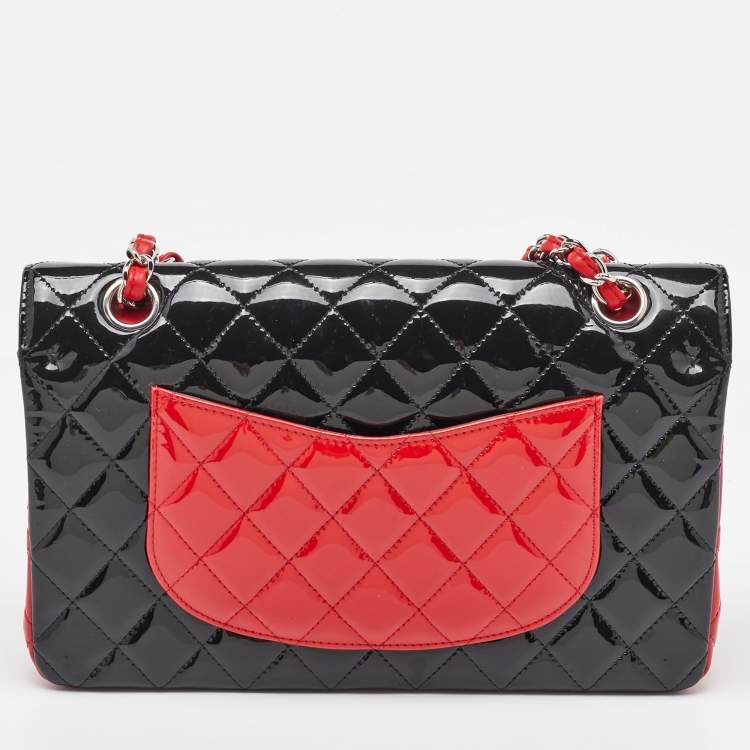 Pre Owned Chanel Black/Red Quilted Patent Leather Medium Classic Double Flap Bag