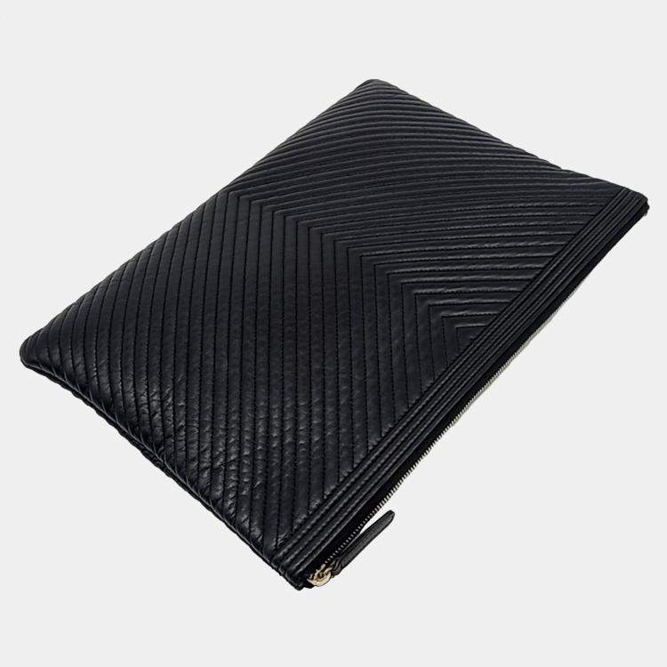 Pre Owned Chanel Black Leather Chevron Boy Large Clutch Bag
