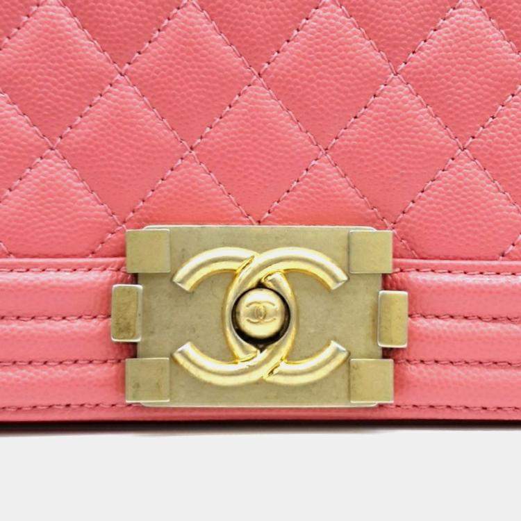 Pre Owned Chanel Pink Caviar Leather Medium Boy Shoulder Bag