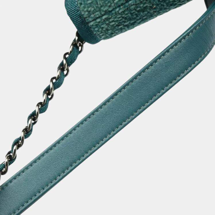Pre Owned Chanel Green Fabric Deauville Bucket Bag