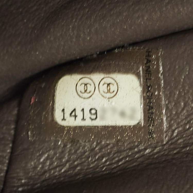 Pre Owned Chanel Olive Green Quilted Patent Leather Classic 227 Reissue 2.55 Flap Bag