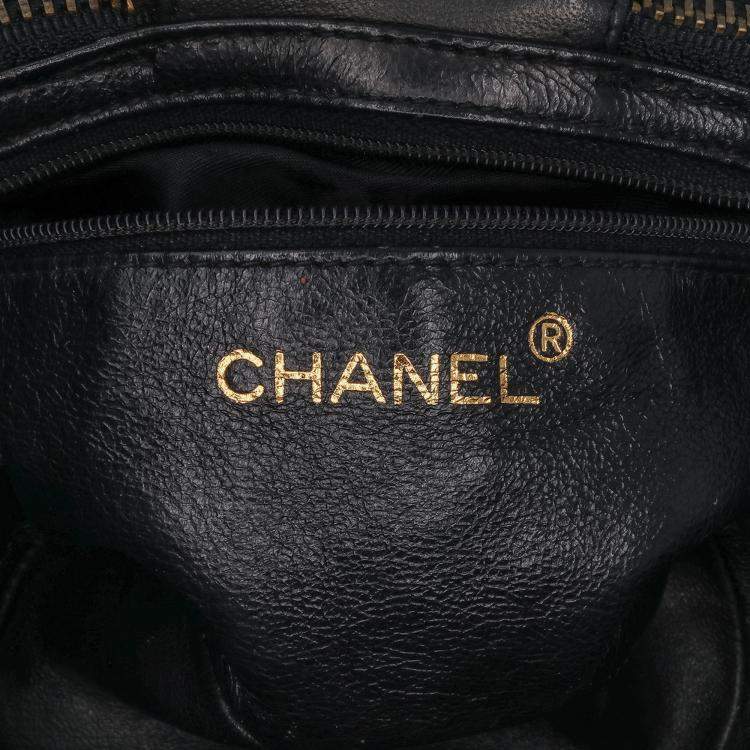 Pre Owned Chanel Black Quilted Lambskin Tassel Vanity Case