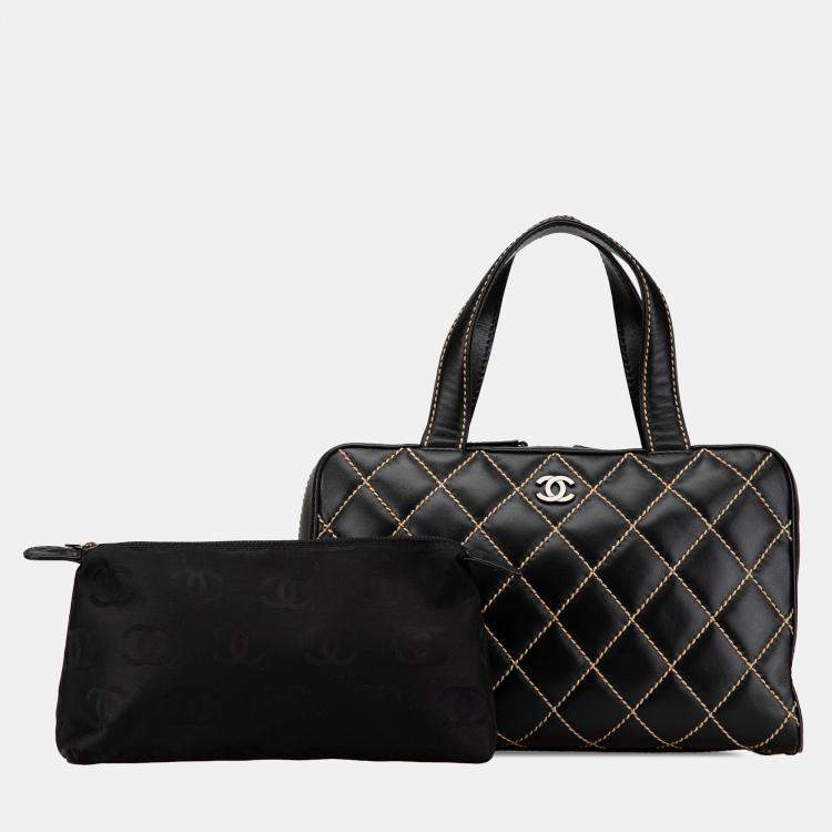 Pre Owned Chanel Black Lambskin CC Wild Stitch Handbag