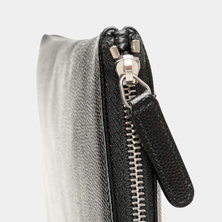 Pre Owned Chanel Black Medium Caviar Deauville Studded O Case Clutch Bag