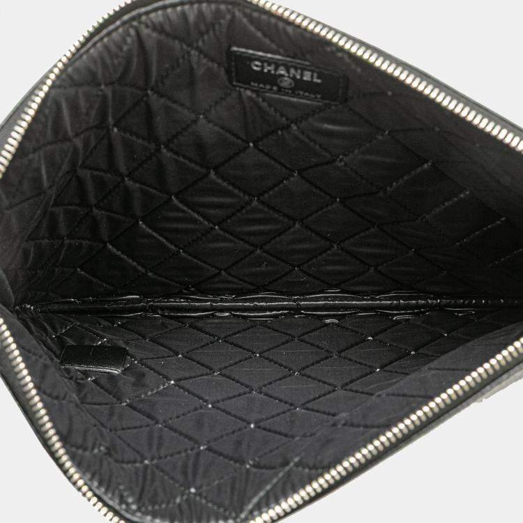 Pre Owned Chanel Black Medium Caviar Deauville Studded O Case Clutch Bag