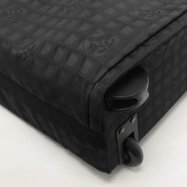 مملوكة مسبقًا Chanel Black Nylon Travel Ligne 2 Wheeled Trolley Rolling Luggage
