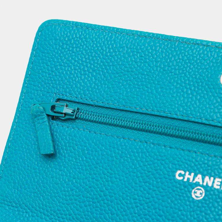 Pre Owned Chanel Aqua Blue Caviar Bicolor CC Wallet On Chain Bag