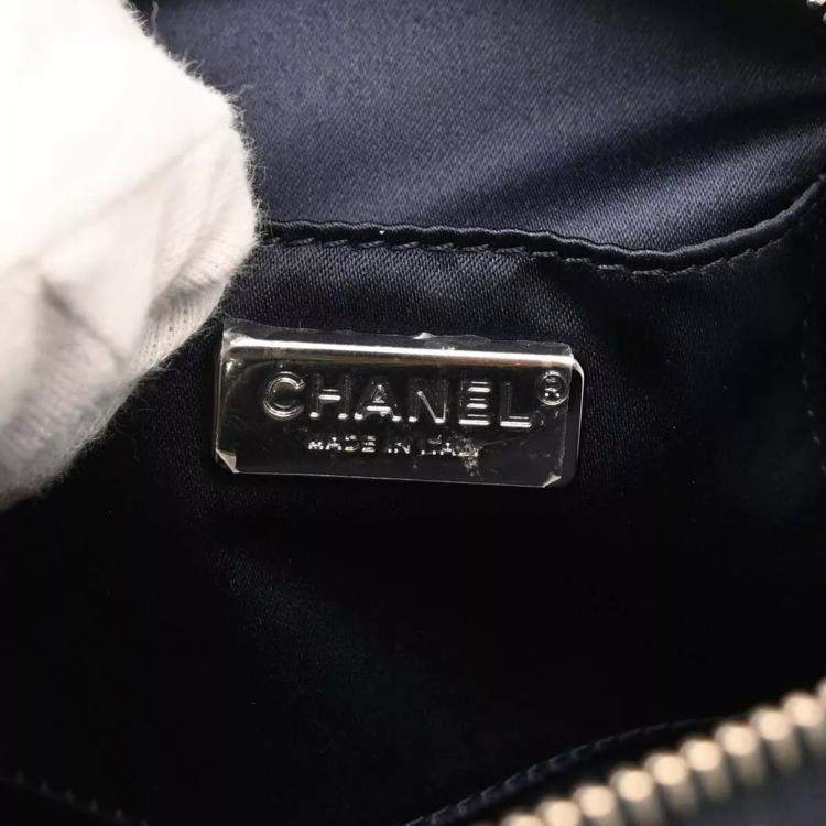 Pre Owned Chanel Lambskin Sequins CC Round Shoulder Bag 