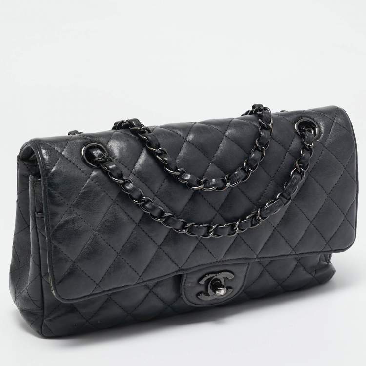 Pre Owned Chanel Black Quilted Leather Small Classic Double Flap Bag