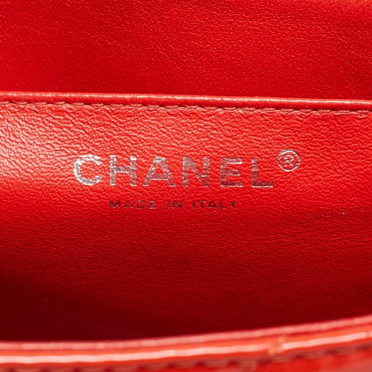 Pre Owned Chanel Orange Chevron Patent Leather Maxi Classic Single Flap Bag