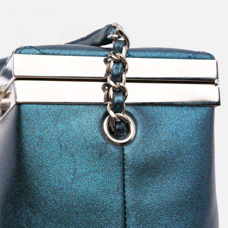 Pre Owned Chanel Blue CC Metallic Calfskin Vanity Case Bag